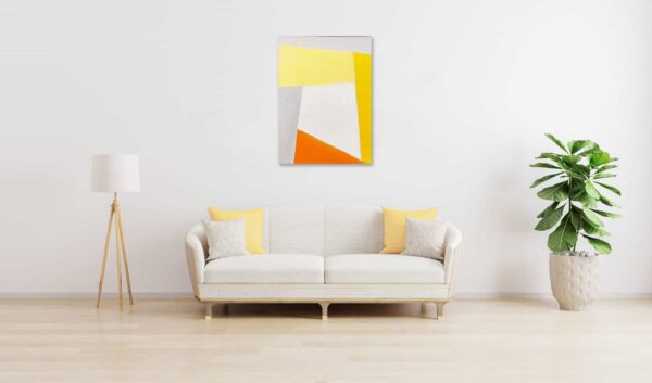 Farbenfrohe abstrakte Leinwandmalerei, moderne Kunst an weißer Wand, dekoratives Wandbild für Wohnzimmer, kreative Raumgestaltung, Kunstbilder, zeitgenössische Malerei, Kunstwerk in Gelb, Orange und Grau.