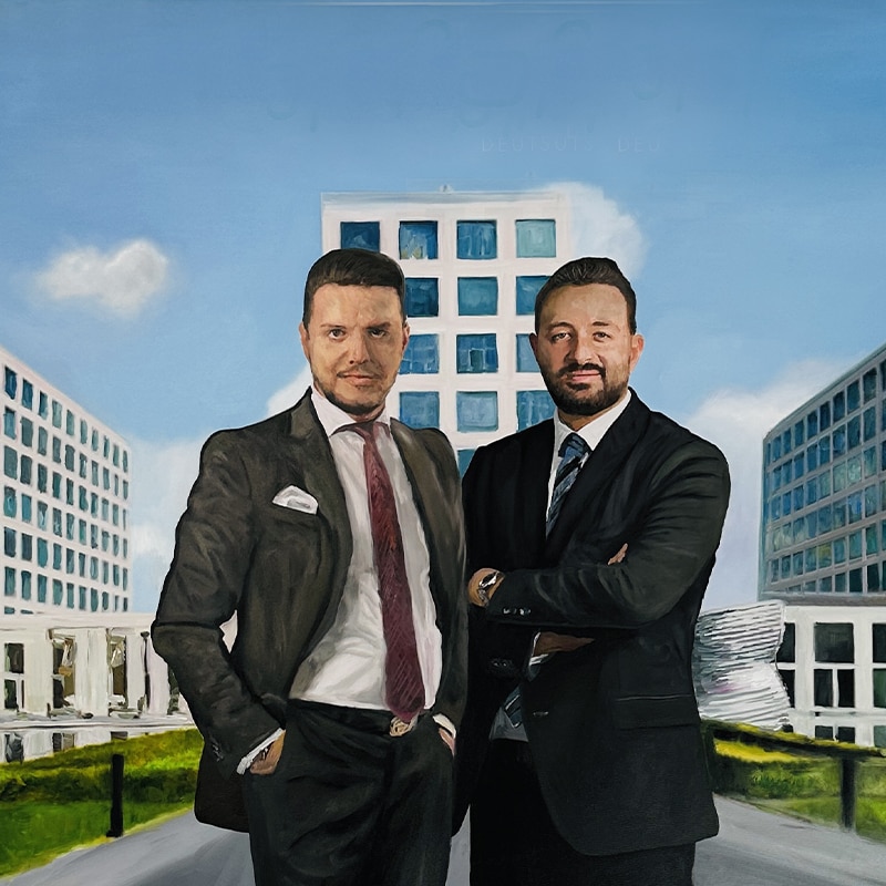 Zauberhafte Malerei von zwei eleganten Männern vor modernen Bürogebäuden, ideal für Auftragsmalerei und Kunstprojekte.