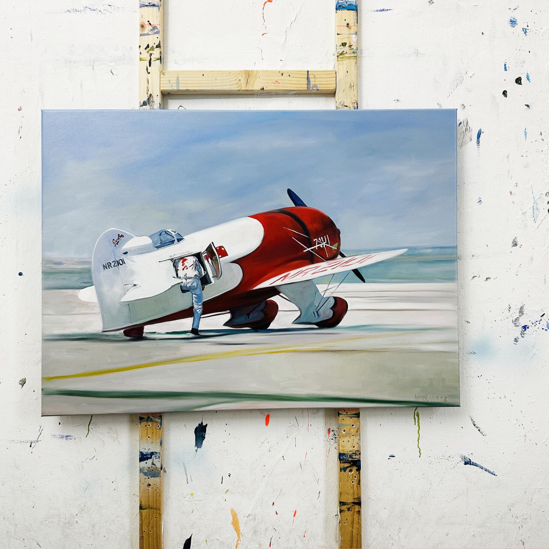 Farbenfrohes Ölgemälde eines Flugzeugs auf einer Leinwand, erstellt von Nikolaus Kriese, spezialisiert auf Auftragsmalerei und künstlerische Malerei, ideal für Aviation-Kunstliebhaber und individuelle Kunstwerke.