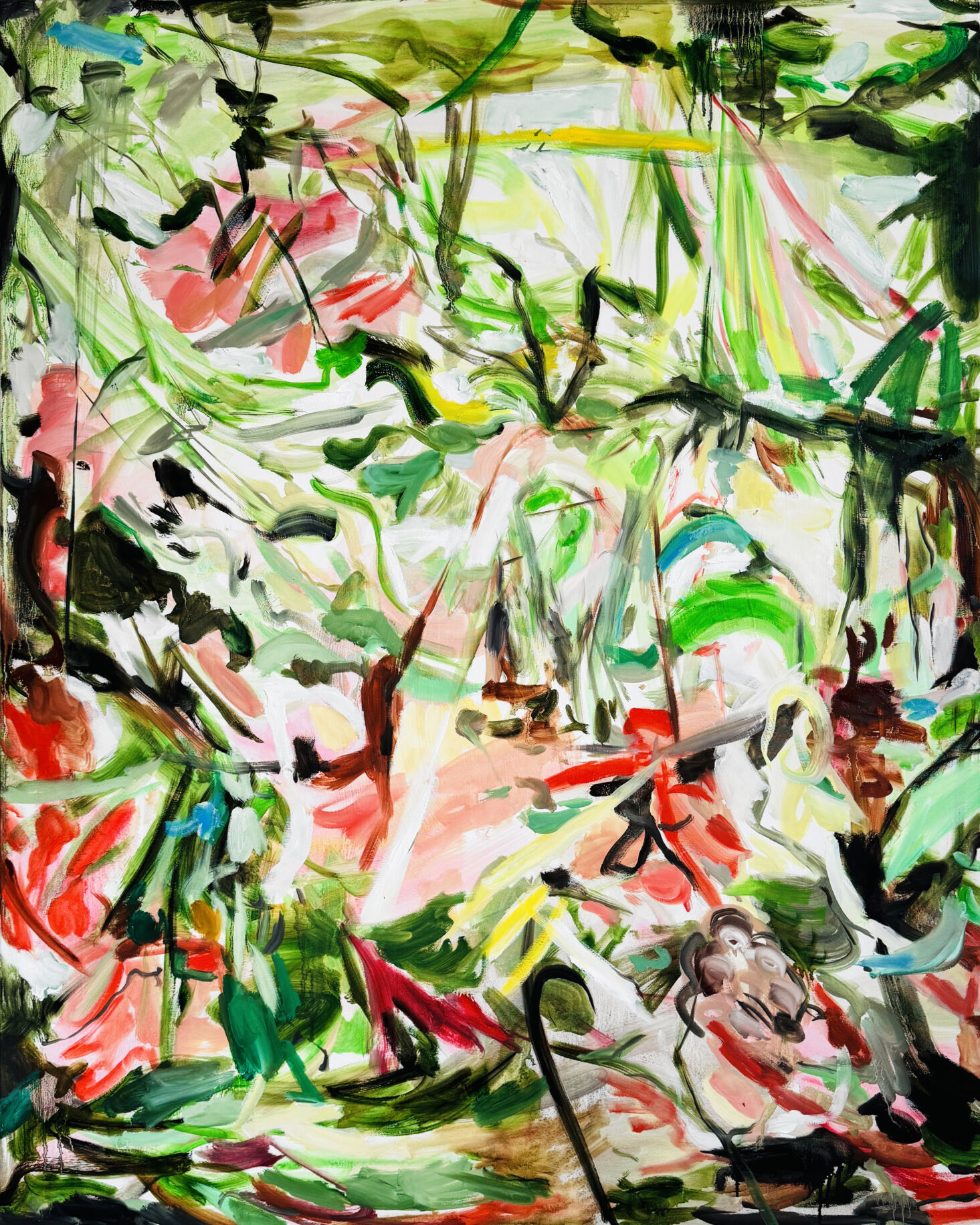 Lebendige abstrakte Malerei mit farbenfrohen Pinselstrichen in Grün, Rot, Schwarz und Weiß, die dynamisch Naturmotive und florale Elemente darstellen. Perfekt für Kunstliebhaber und Innenraumgestaltung.