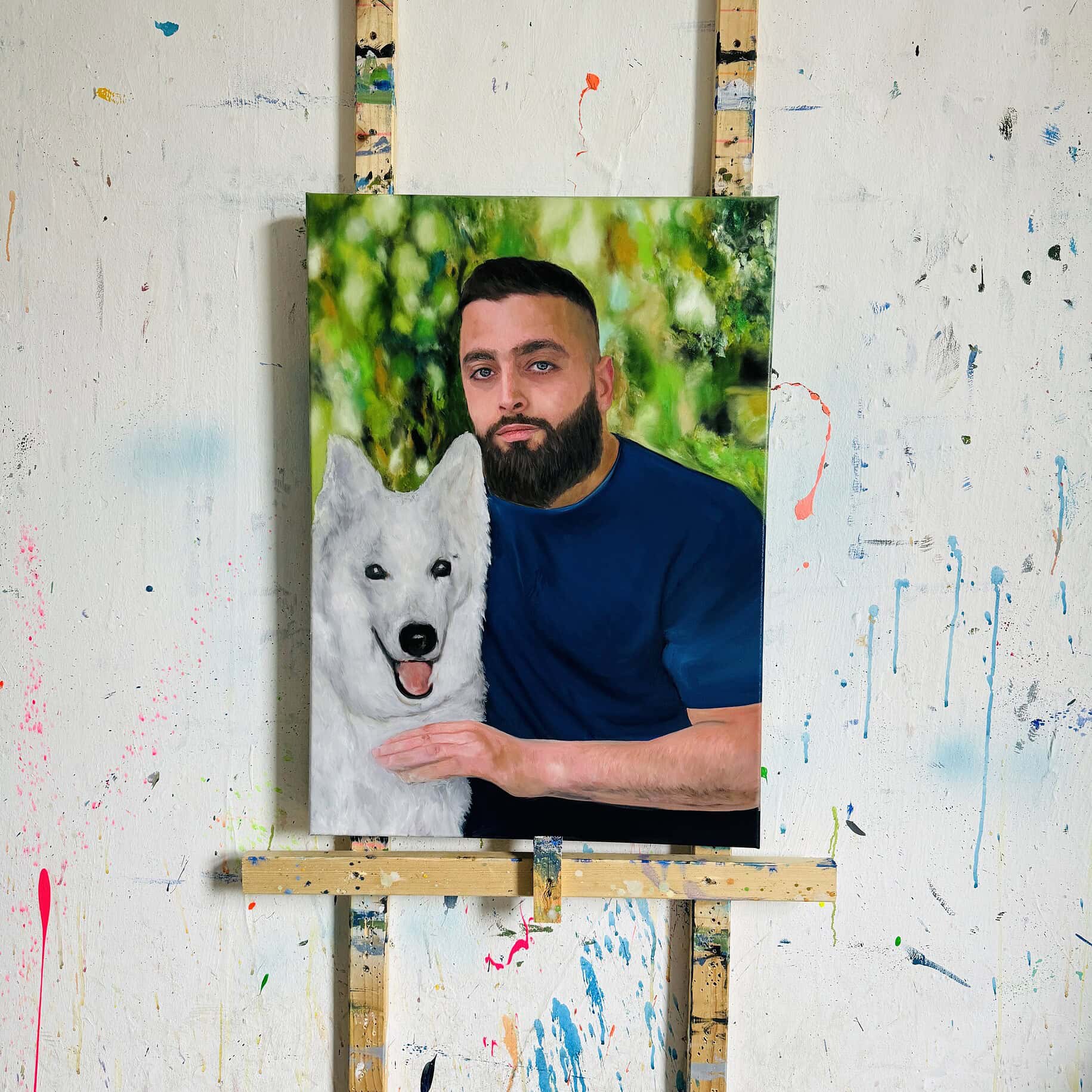 Porträt eines Mannes mit Hund, detailreiches Ölportrait, kreative Auftragsmalerei von Nikolaus Kriese, individuelle Tier- und Personenmalerei, künstlerische Leinwandmalerei in hoher Qualität.